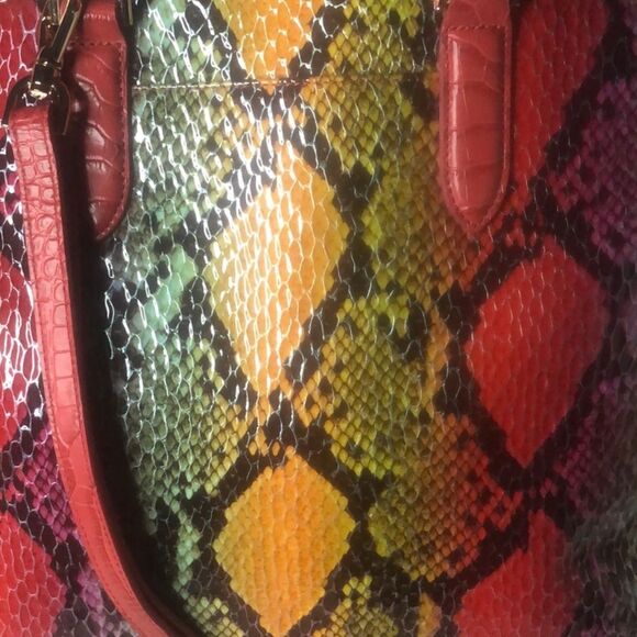 BRAHMIN Red Dragon Emperium Large Duxbury Satchel and Matching Ady Wallet - Picture 8 of 17